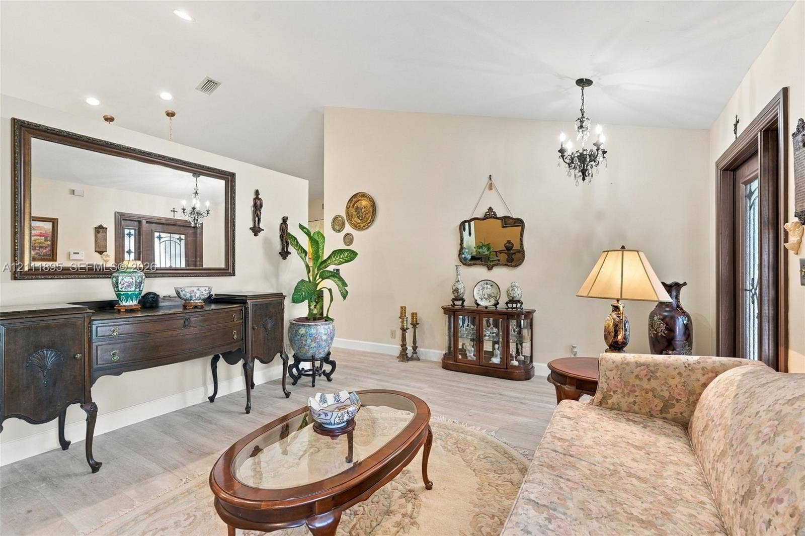 5792 Sun Pointe Circle, Boynton Beach, FL 33437 Photo 11