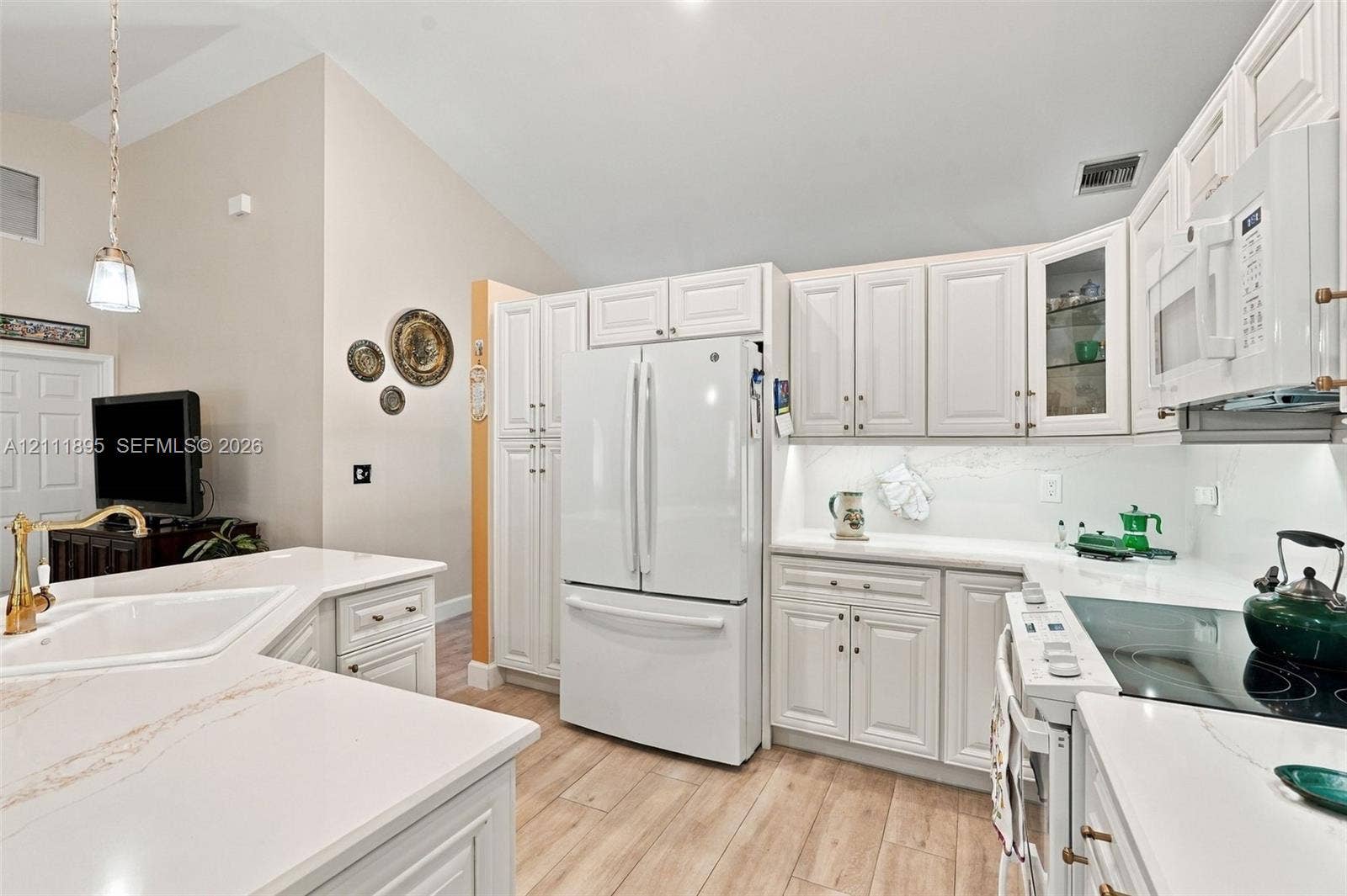 5792 Sun Pointe Circle, Boynton Beach, FL 33437 Photo 20