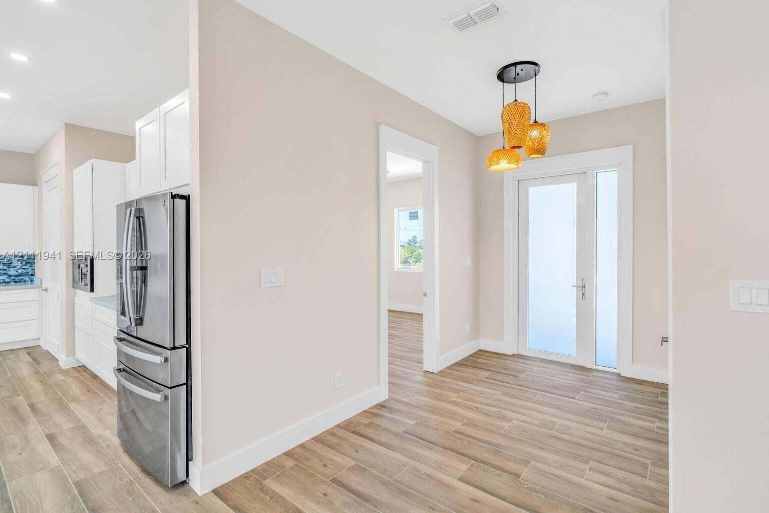 30995 Watson Boulevard, Big Pine Key, FL 33043 Foyer