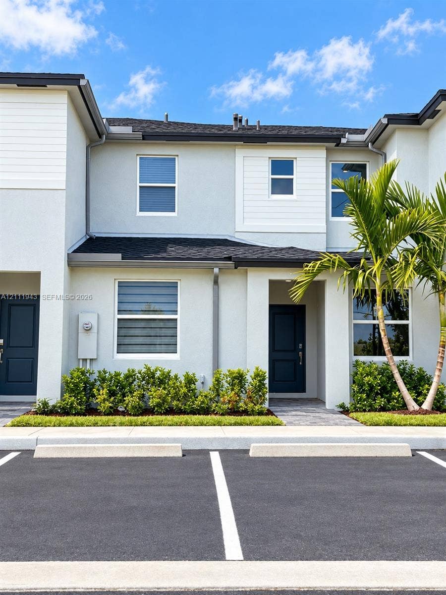 Property photo for 1646 NE 5th Avenue, #., Florida City, FL
