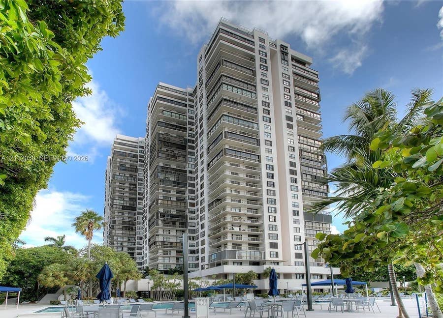 Property photo for 2333 Brickell Avenue, #1516, Miami, FL