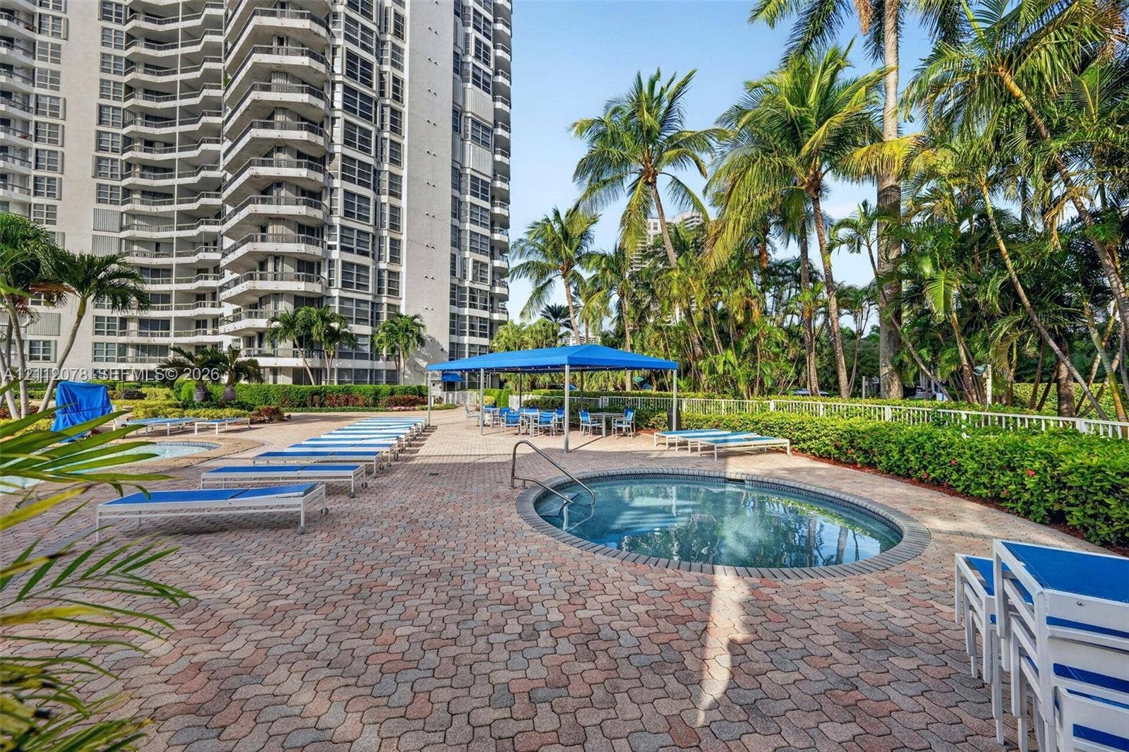 19195 NE 36th Court, #2202, Aventura, FL 33180 Kiddie Pool