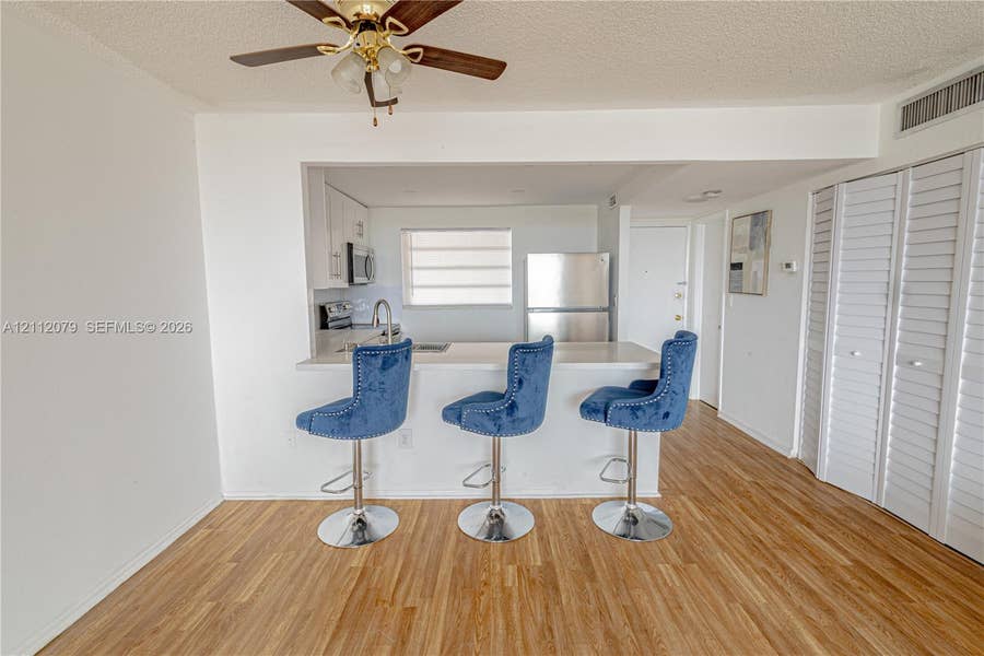 Property photo for 16400 NE 17th Avenue, #601, North Miami Beach, FL