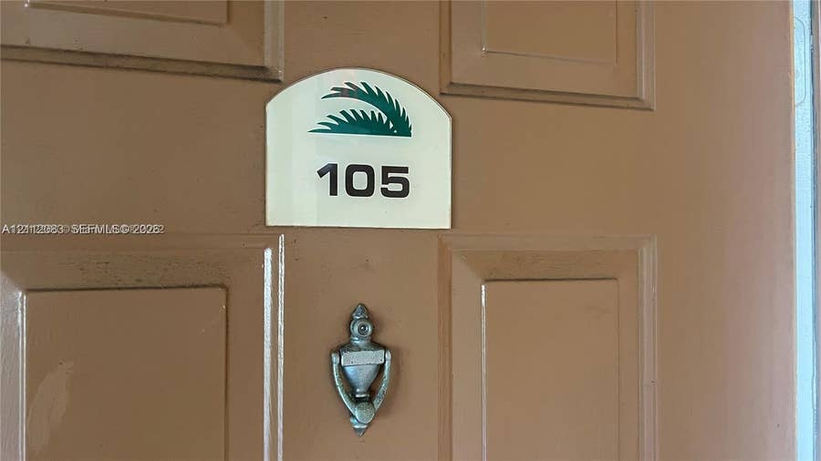 Property photo for Pembroke Pines, FL