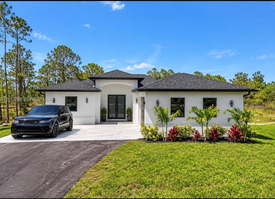 Property photo for 3015 W 46th Street, Lehigh Acres, FL