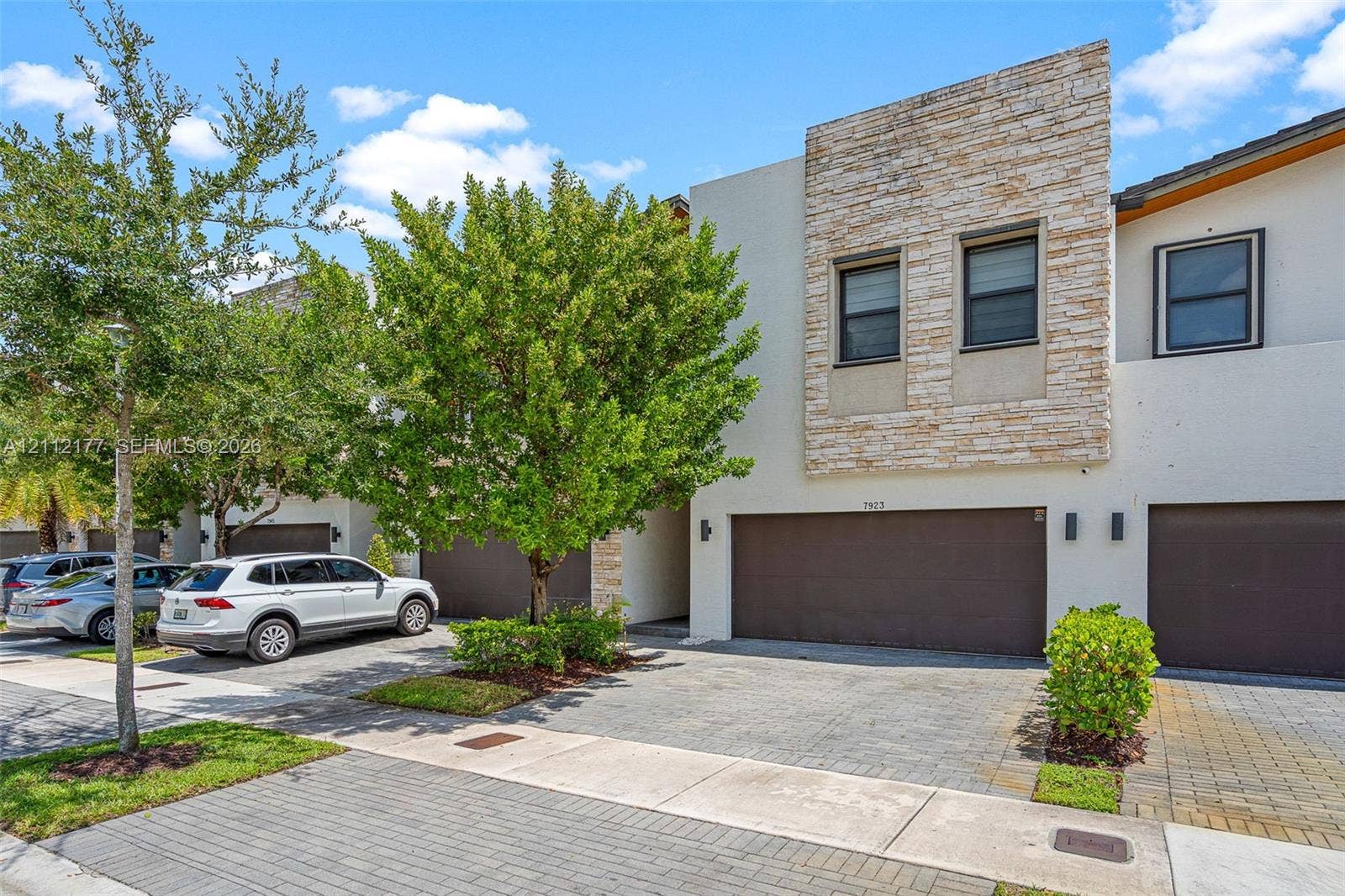 7923 NW 104th Court, Doral, Doral, FL 33178 Photo 2