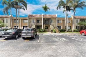 Property photo for 440 Lakeview Drive, #103, Weston, FL