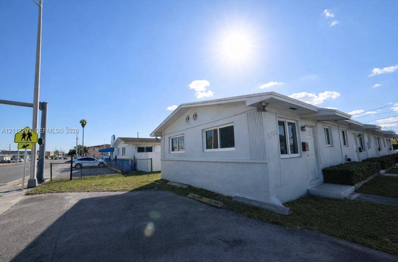 5700 SW 4th Street, #4, Miami, Miami, FL 33144 Photo 2