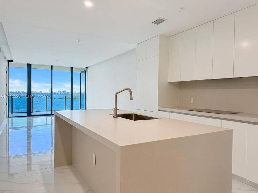 Property photo for 725 NE 24th Street, #706, Miami, FL