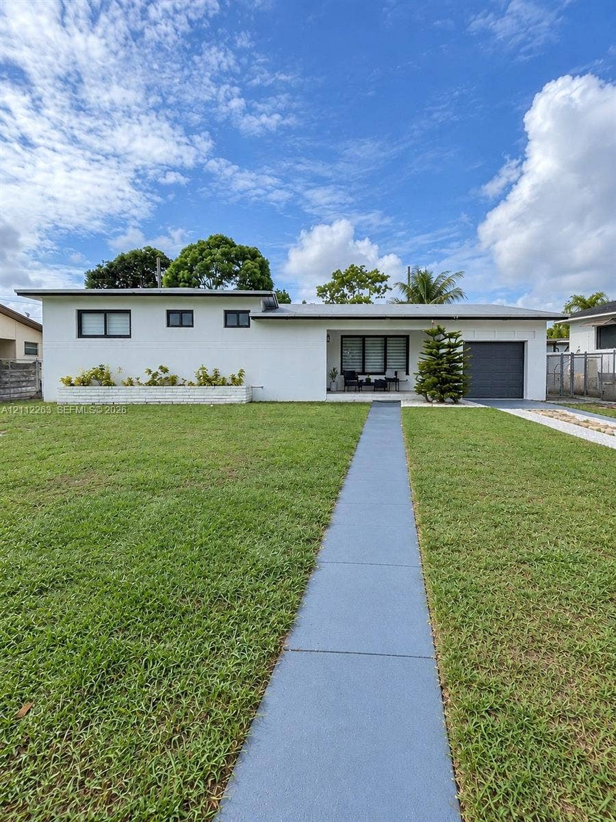 Property photo for 762 NW 188th Drive, Miami Gardens, FL