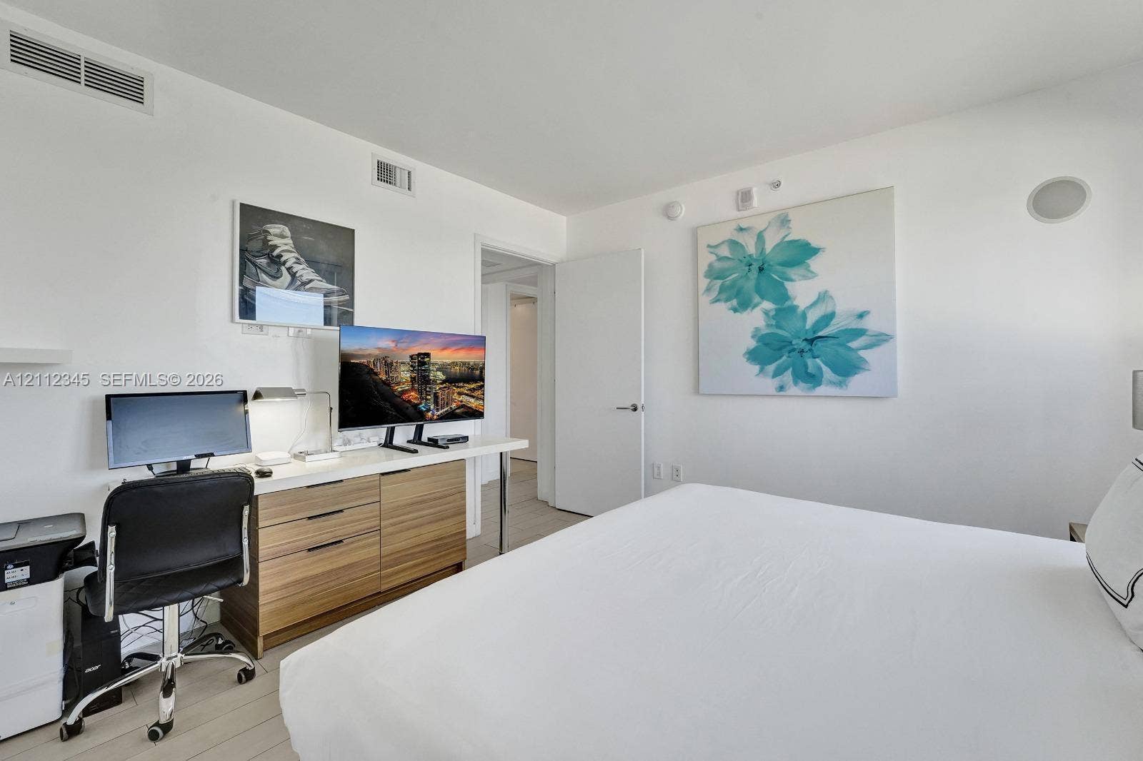 2600 E Hallandale Beach Boulevard, #T702, Hallandale Beach, FL 33009 Photo 19