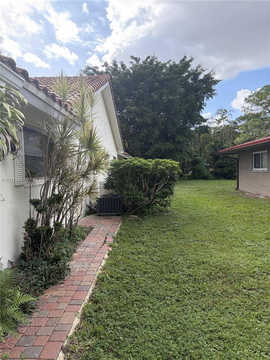 1410-1412 NW 93rd Terrace, #1412, Coral Springs, Coral Springs, FL 33071 Photo 29