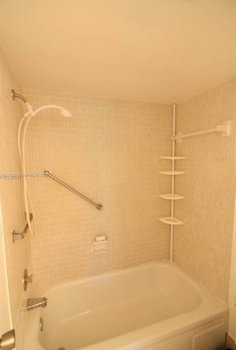 6361 N Falls Cir Drive, #109, Lauderhill, FL 33319 Photo 6