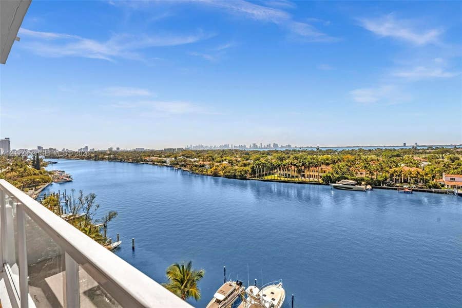 Property photo for 5600 Collins Avenue, #10J, Miami Beach, FL