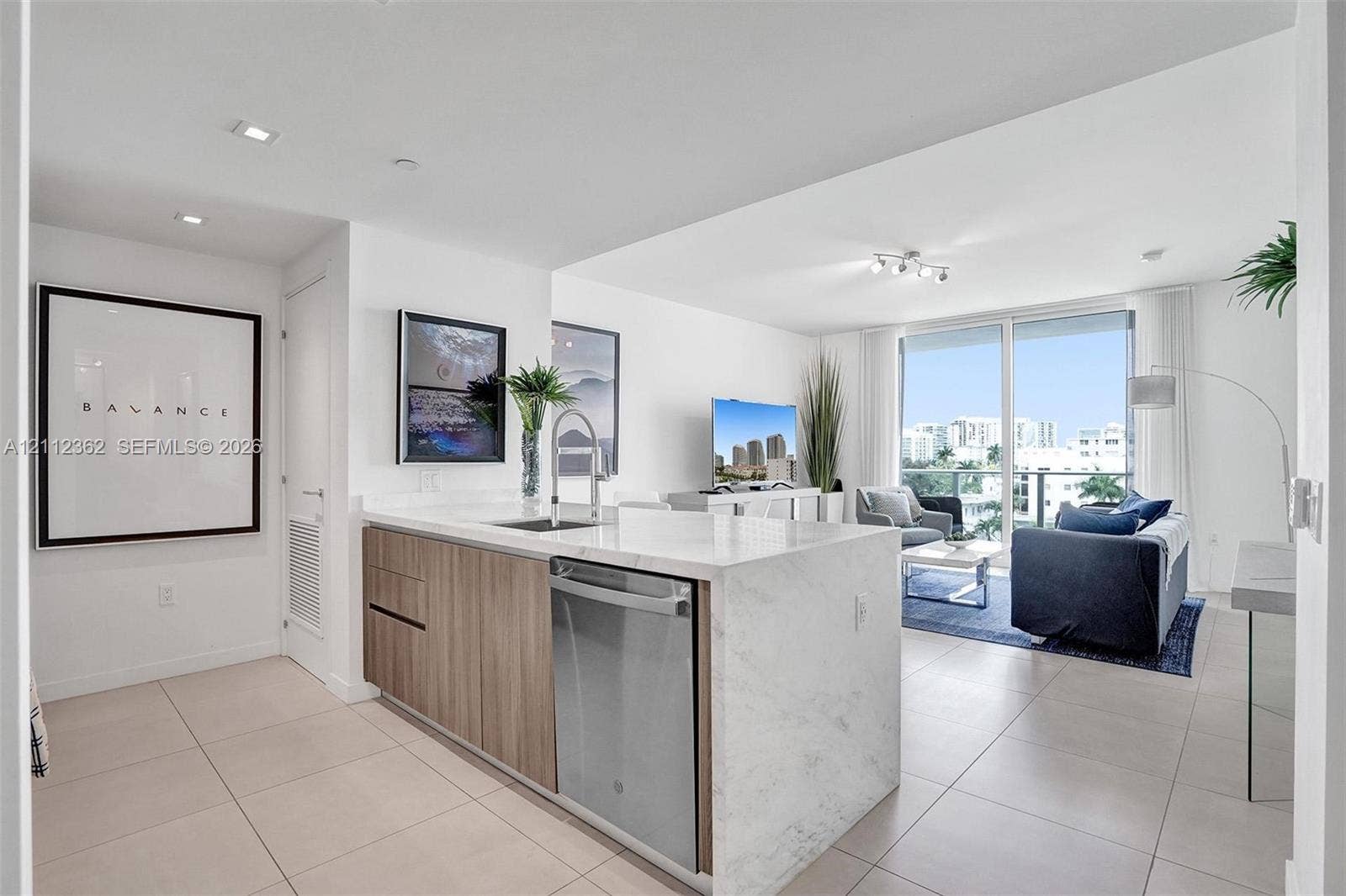 401 N Birch Road, #513, Fort Lauderdale, FL 33304 Photo 7