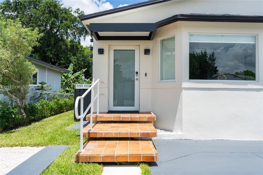 Property photo for 621 SW 60th Court, #x, Miami, FL