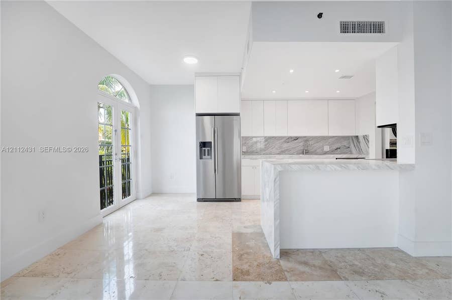 Property photo for 730 3rd Street, #204, Miami Beach, FL