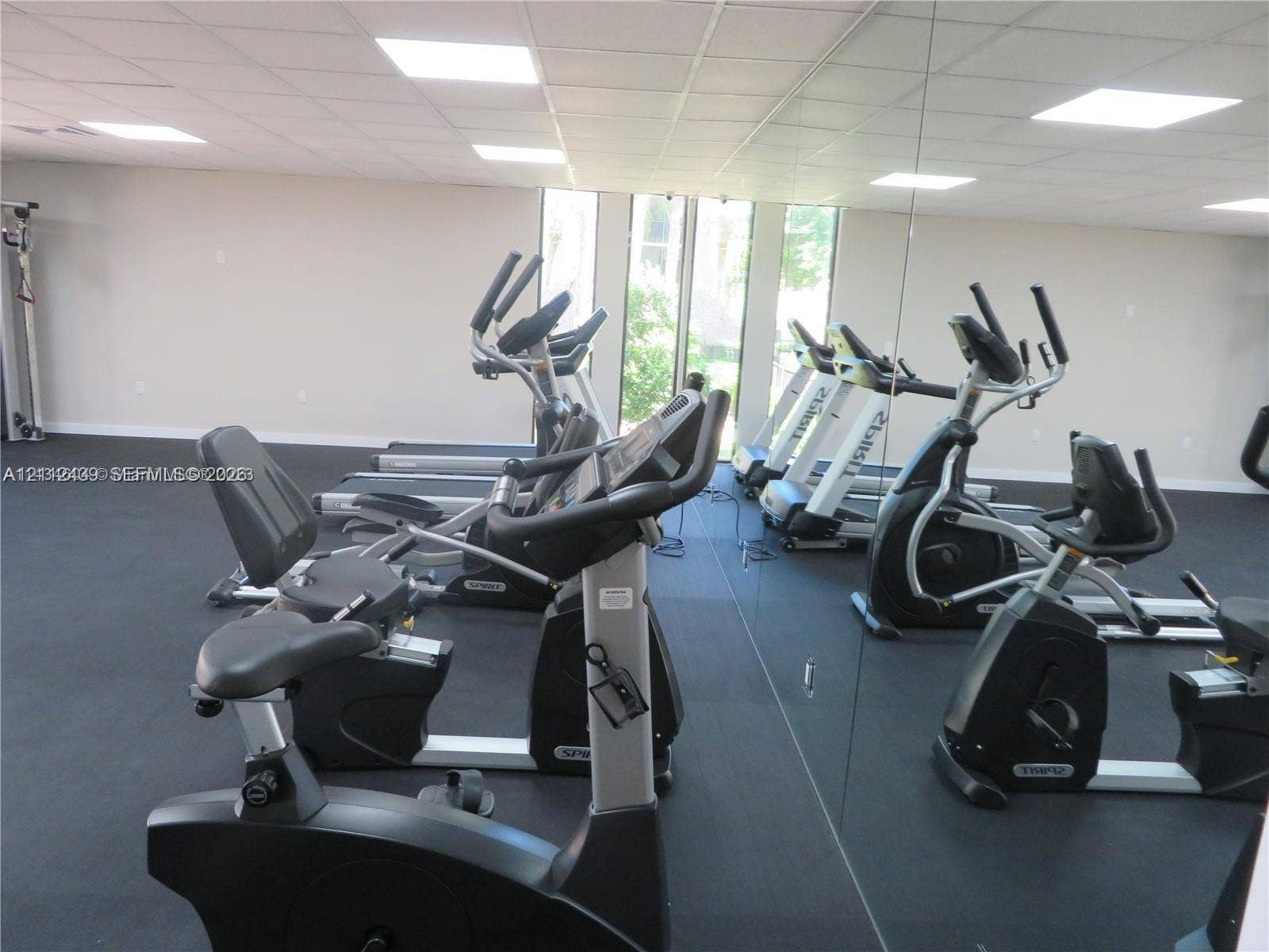GREAT GYM FOR RESIDENTS IN CLUBHOUSE