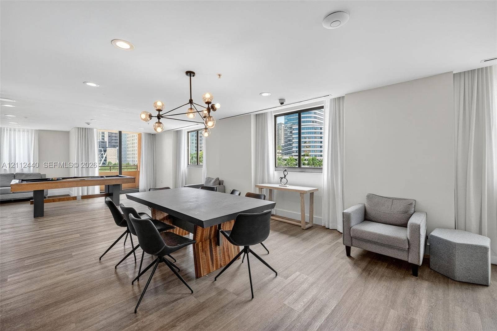 110 N Federal Highway, #914, Fort Lauderdale, FL 33301 Community Room