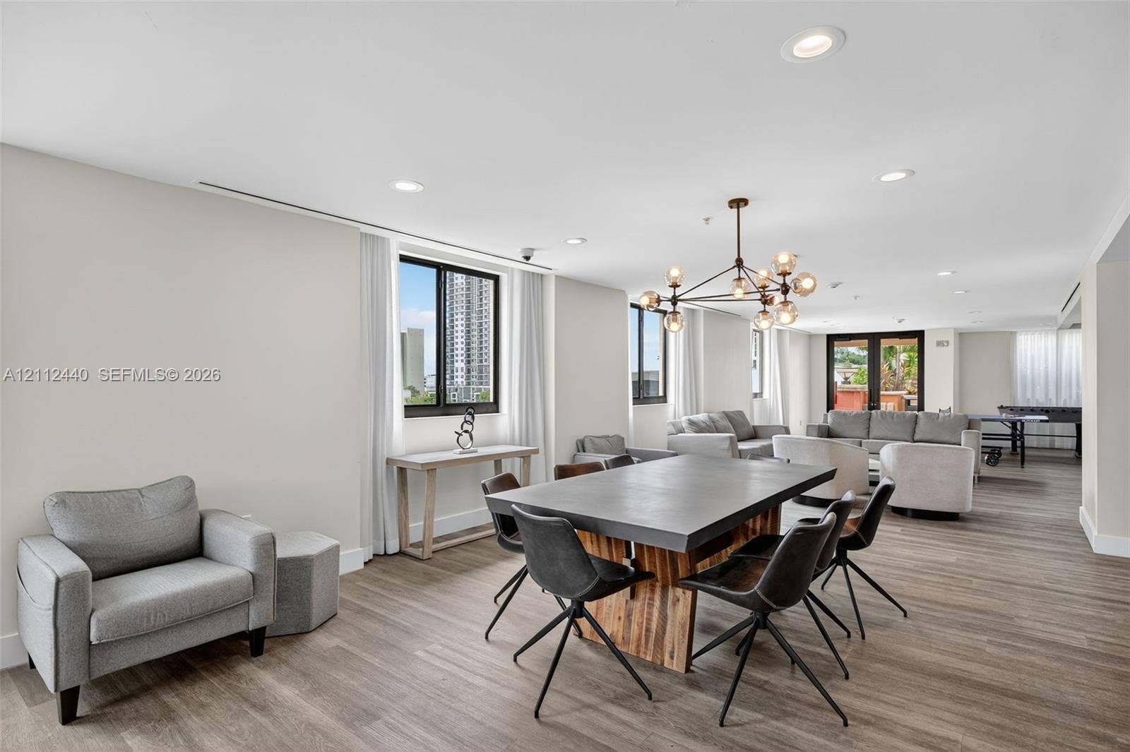 110 N Federal Highway, #914, Fort Lauderdale, FL 33301 Community Room you can reserve