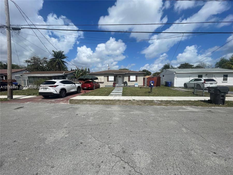 Property photo for 2509 Grant Street, Hollywood, FL