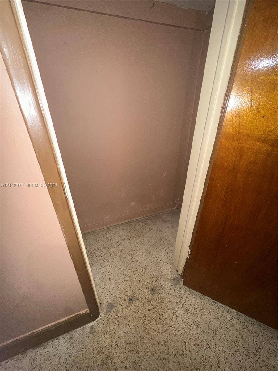 Hialeah, FL 33013 Photo 9