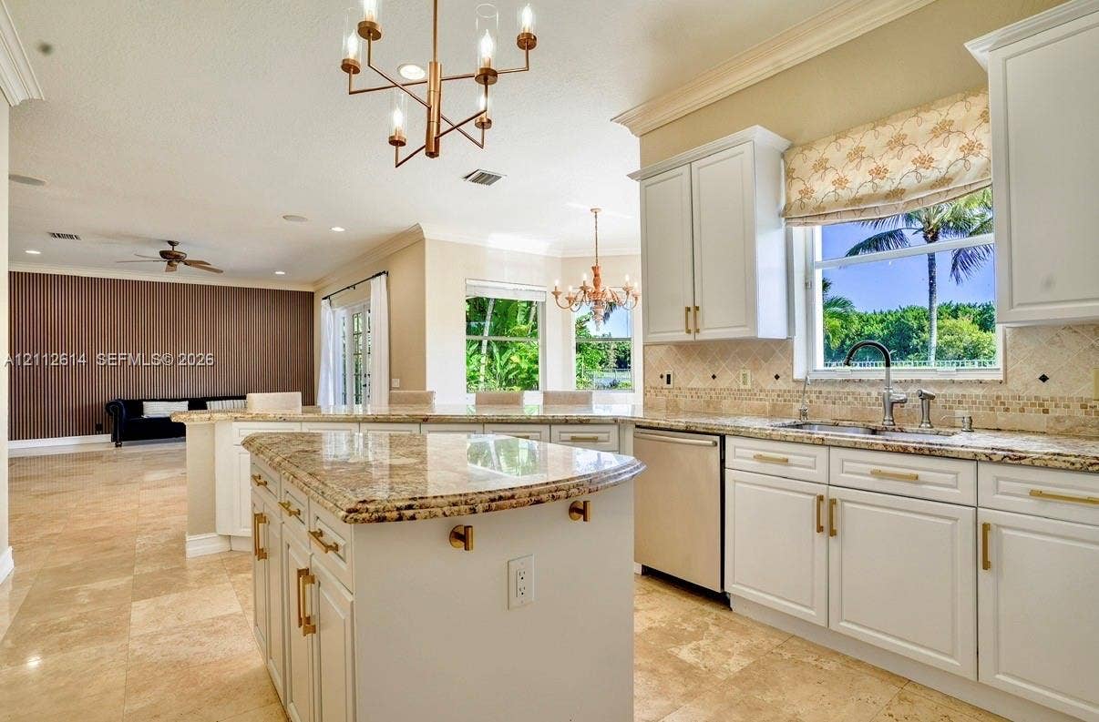 1422 Victoria Isle Drive, Weston, FL 33327 Photo 22