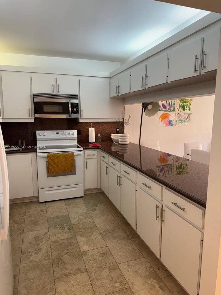 141 Crandon Boulevard, #332, Key Biscayne, Key Biscayne, FL 33149 Photo 7
