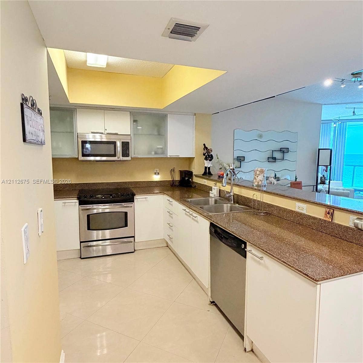 16699 Collins Avenue, #1410, Sunny Isles Beach, Sunny Isles Beach, FL 33160 Photo 9