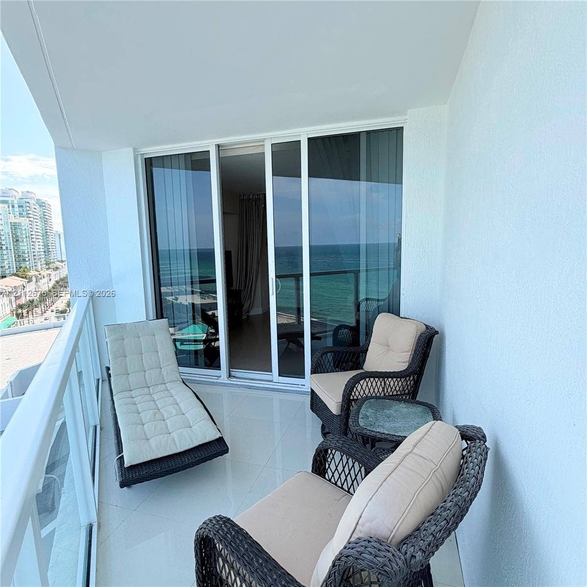 16699 Collins Avenue, #1410, Sunny Isles Beach, Sunny Isles Beach, FL 33160 Photo 28