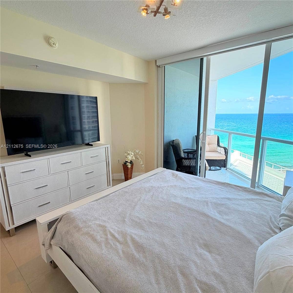 16699 Collins Avenue, #1410, Sunny Isles Beach, Sunny Isles Beach, FL 33160 Photo 20