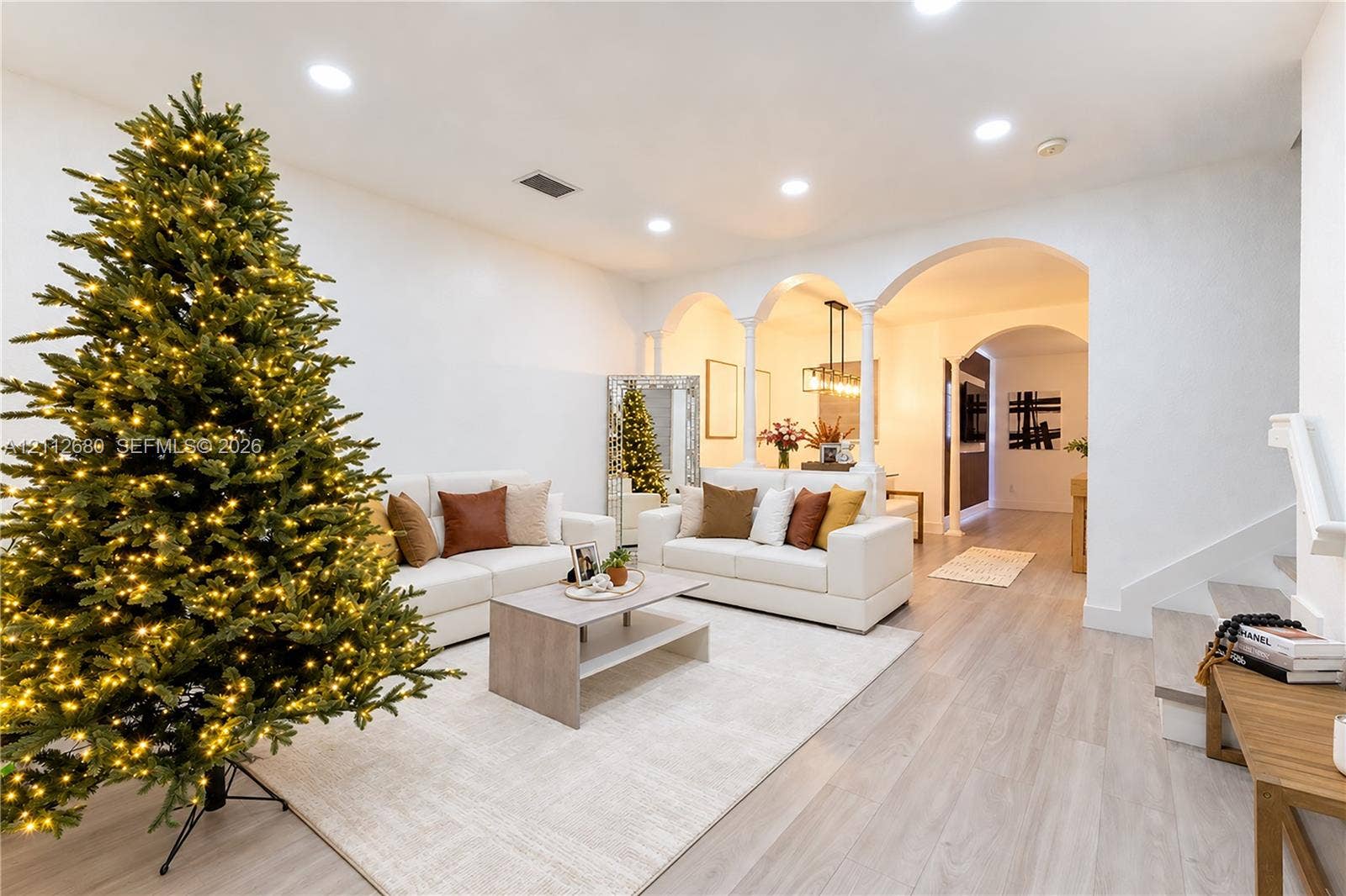 890 SW 154th Path, Miami, FL 33194 Photo 2