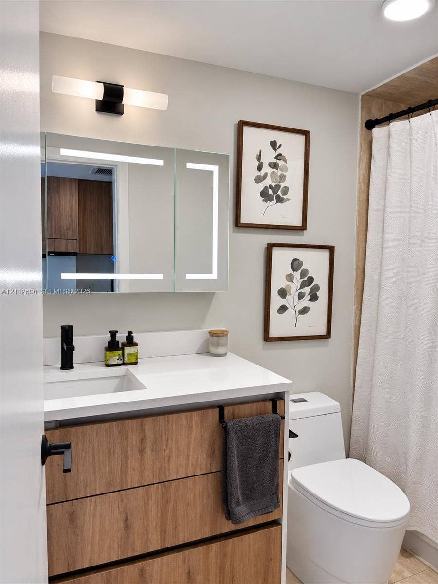 700 Biltmore Way, #1008, Coral Gables, Coral Gables, FL 33134 Photo 9