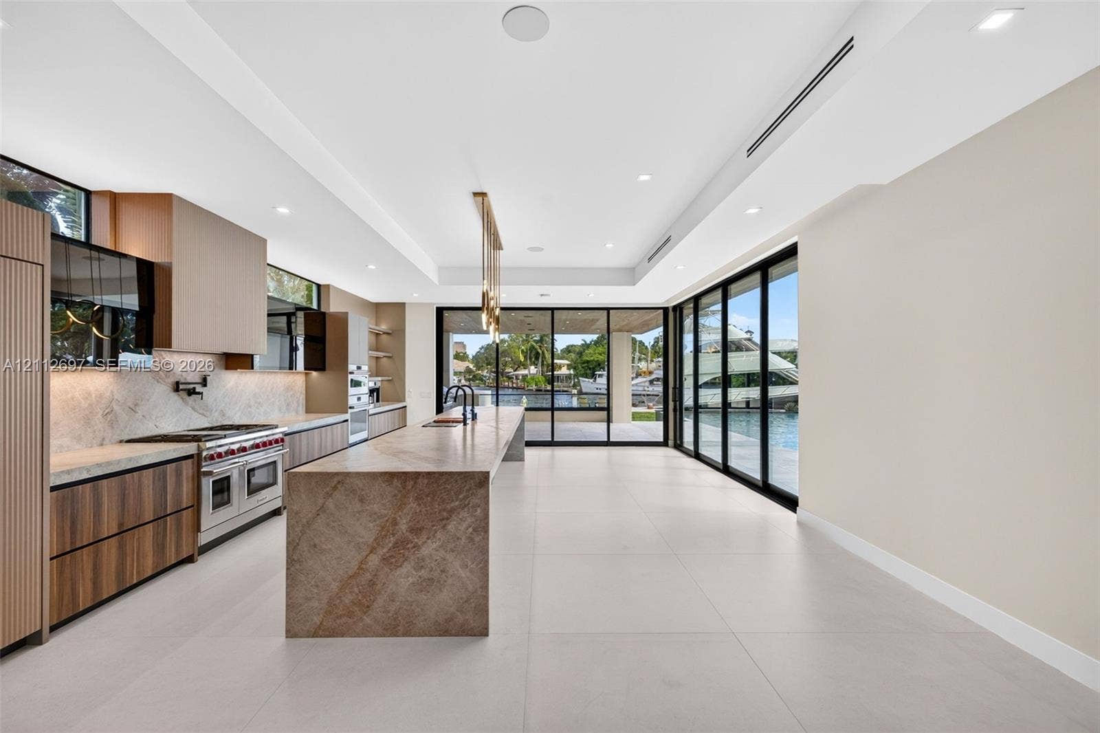 700 SW 12th Avenue, Fort Lauderdale, FL 33312 M