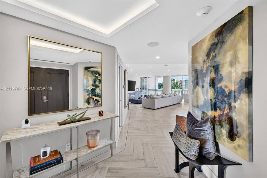 Property photo for 2000 Island Boulevard, #804, Aventura, FL