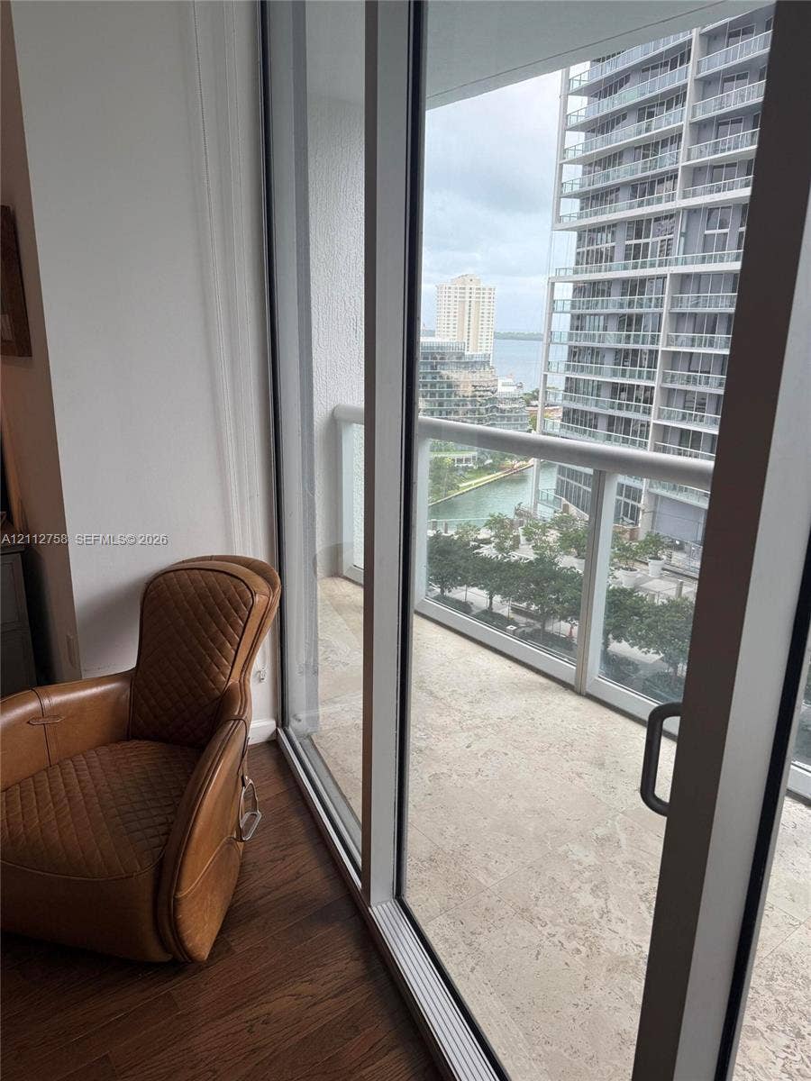 475 Brickell Avenue, #2011, Miami, FL 33131 Photo 8