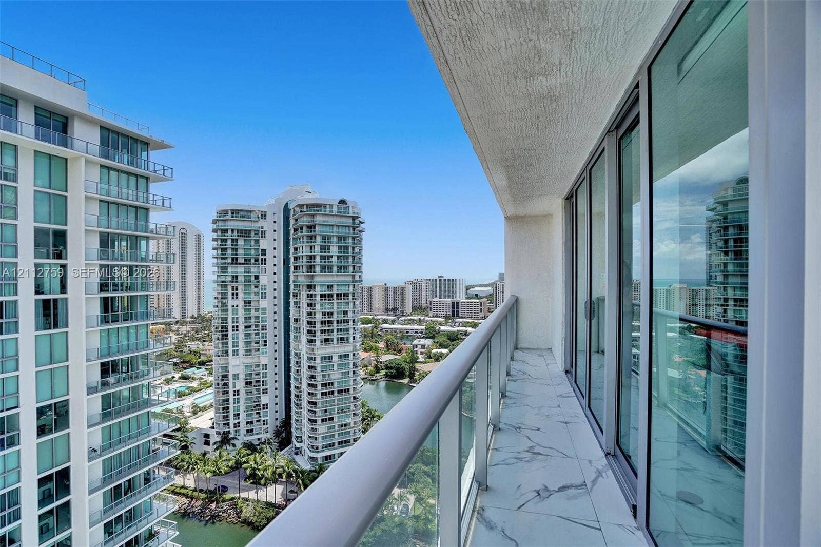 330 Sunny Isles Boulevard, #5-2207, Sunny Isles Beach, FL 33160 Photo 14