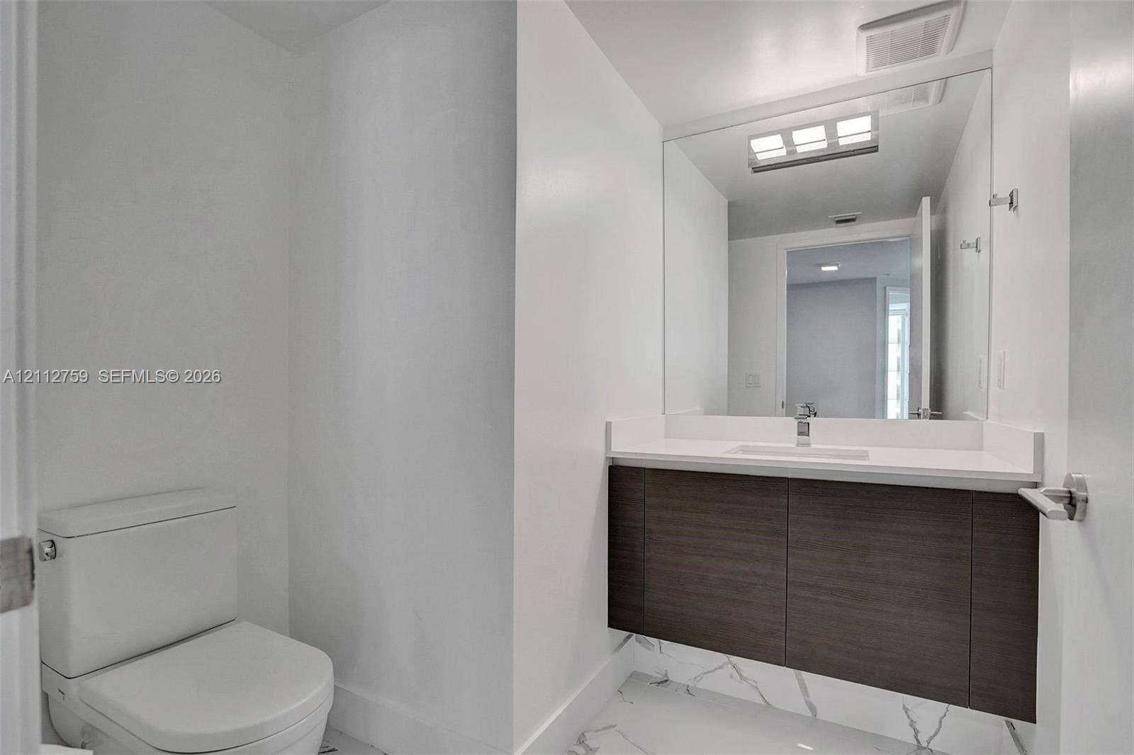 330 Sunny Isles Boulevard, #5-2207, Sunny Isles Beach, FL 33160 Photo 23