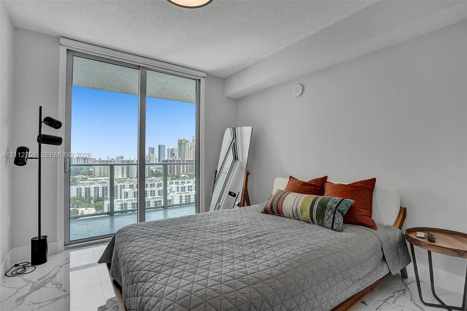 330 Sunny Isles Boulevard, #5-2207, Sunny Isles Beach, FL 33160 Photo 26