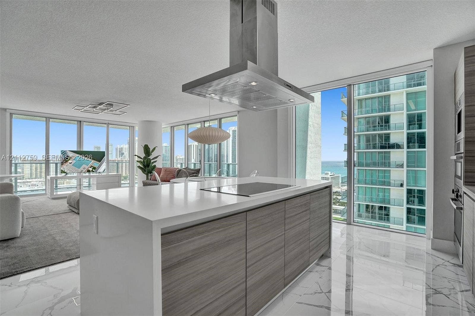330 Sunny Isles Boulevard, #5-2207, Sunny Isles Beach, FL 33160 Photo 2