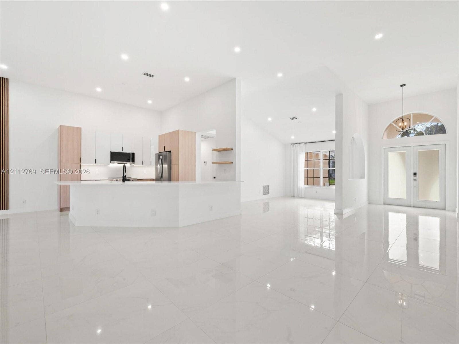 816 Crestview Circle, Weston, FL 33327 Photo 17