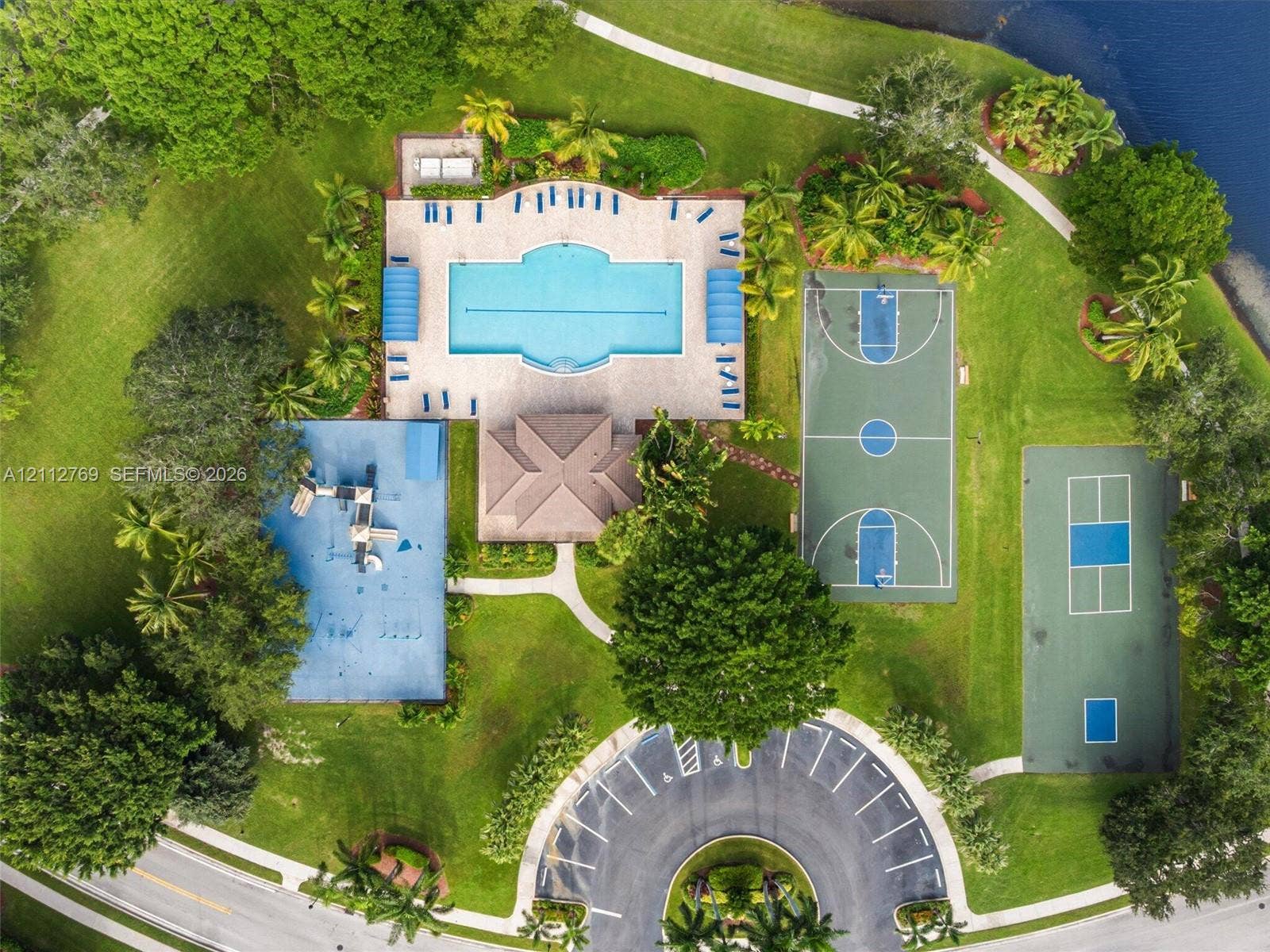 816 Crestview Circle, Weston, FL 33327 Photo 22