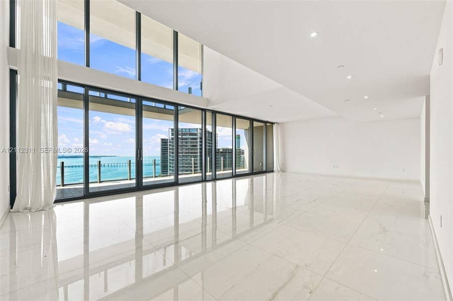Property photo for 300 Biscayne Boulevard Way, #5002E, Miami, FL