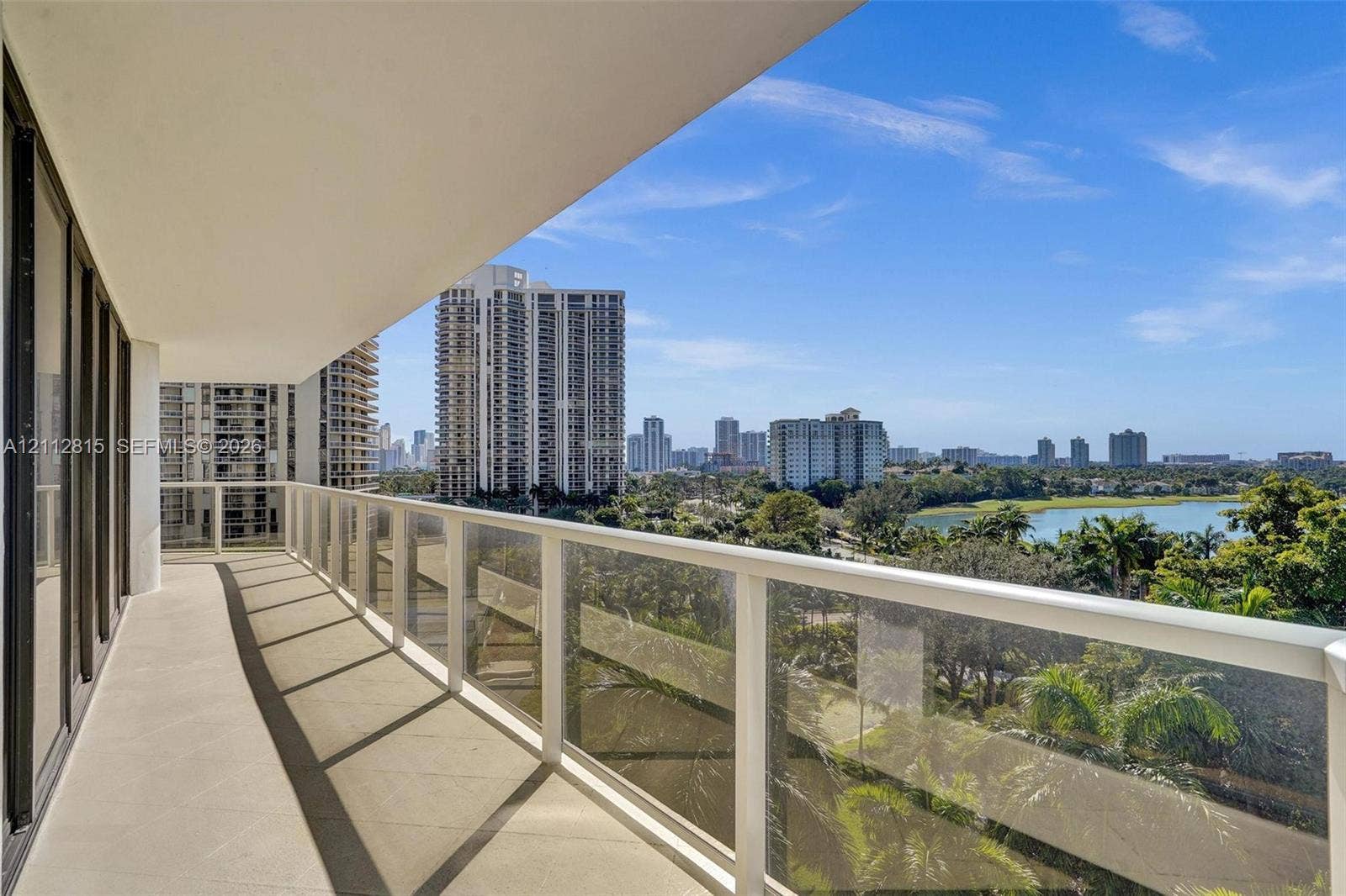 20281 E Country Club Drive, #615, Aventura, FL 33180 Photo 3