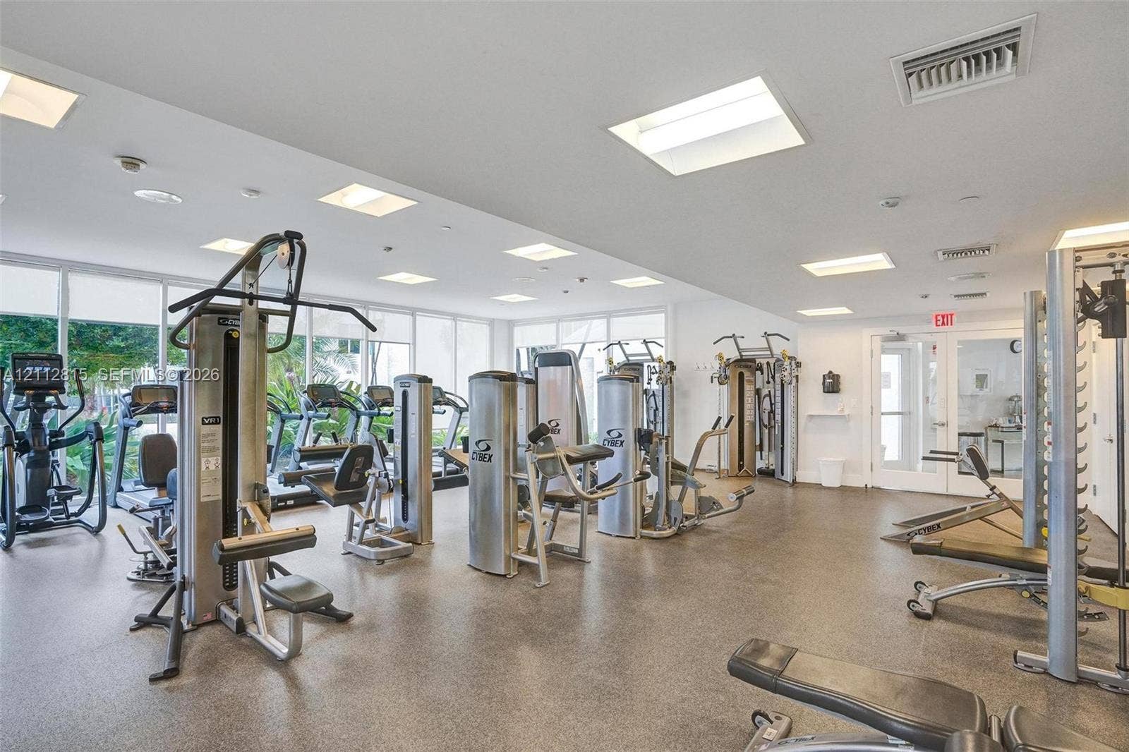 20281 E Country Club Drive, #615, Aventura, FL 33180 Photo 16