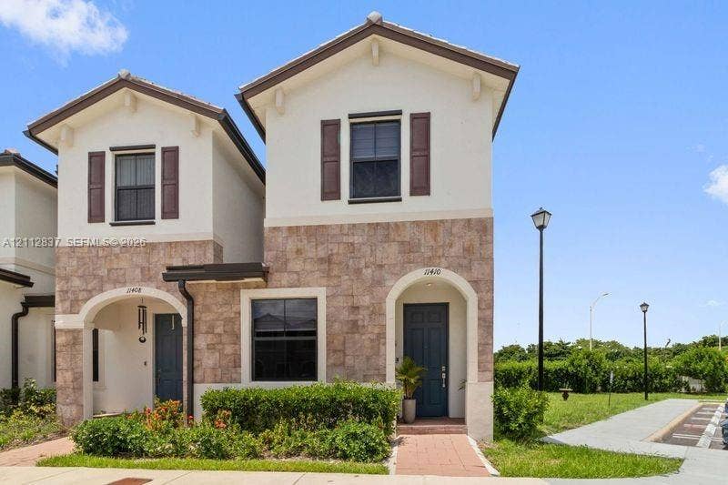Property photo for 11410 W 34th Way, Hialeah, FL