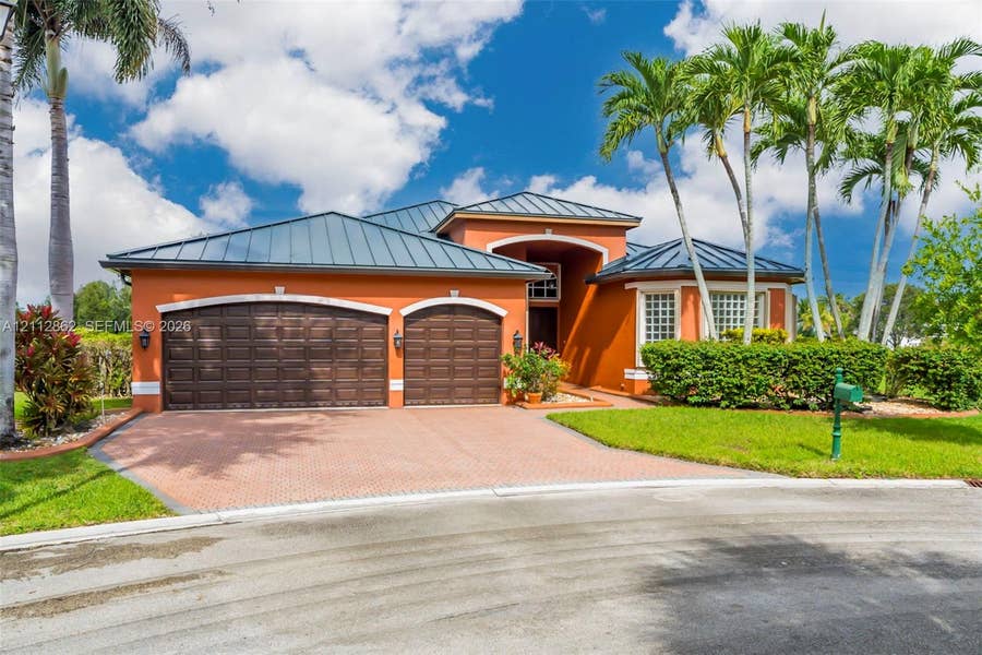 Property photo for 3900 SW 195th Terrace, Miramar, FL