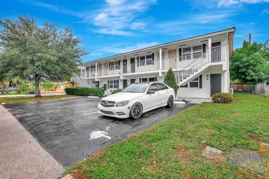 Property photo for 1520 NE 56th Street, #4, Fort Lauderdale, FL