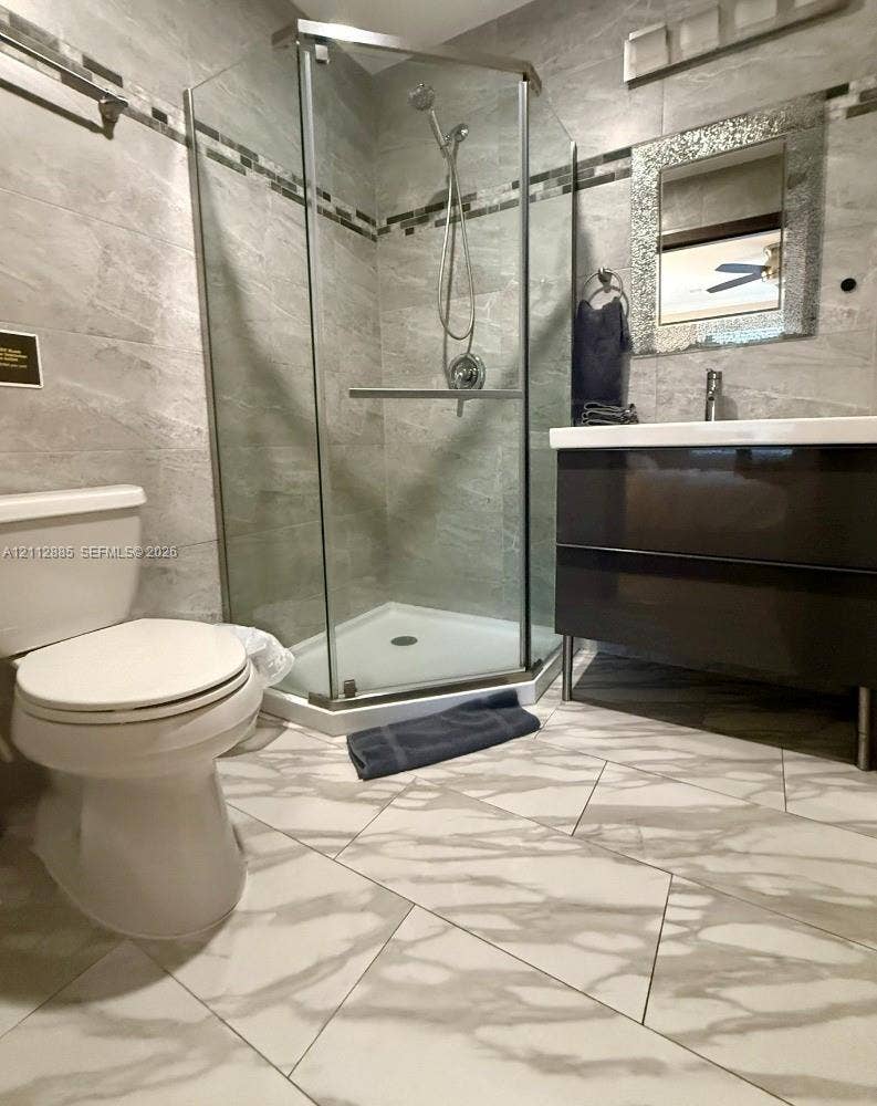 2nd Bathroom
