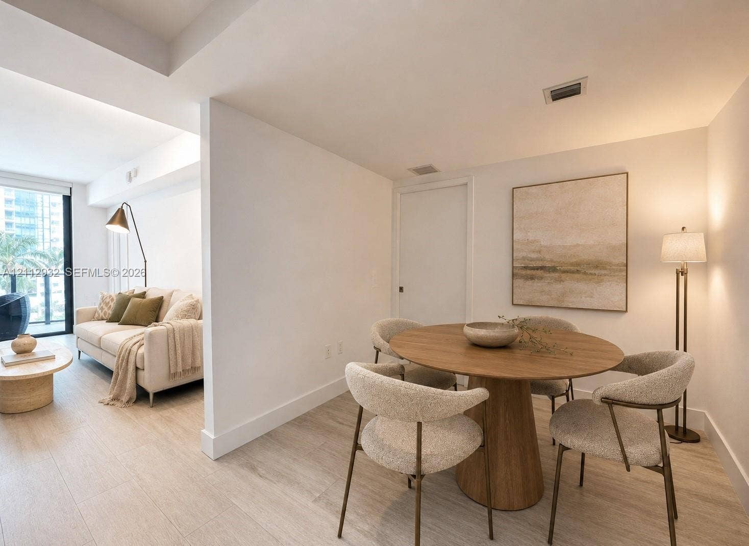 121 NE 34th Street, #903, Miami, FL 33137 Virtually Staged